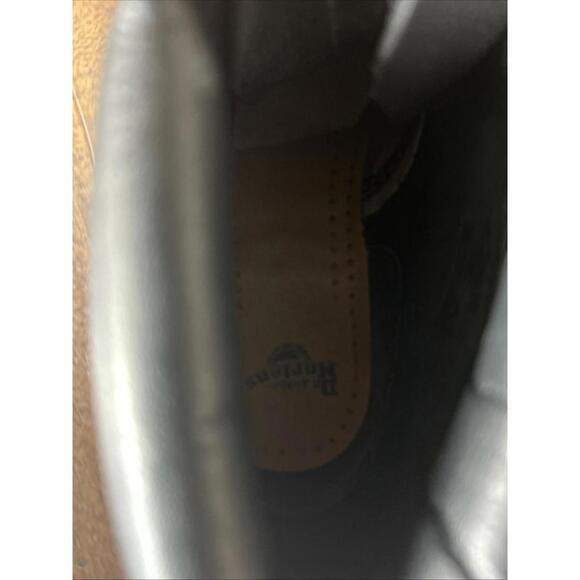 Dr. Martens 11292 Women's Sz 9 Men's Sz 8 Black Leather Lace Up Boots Greasy - Picture 8 of 14